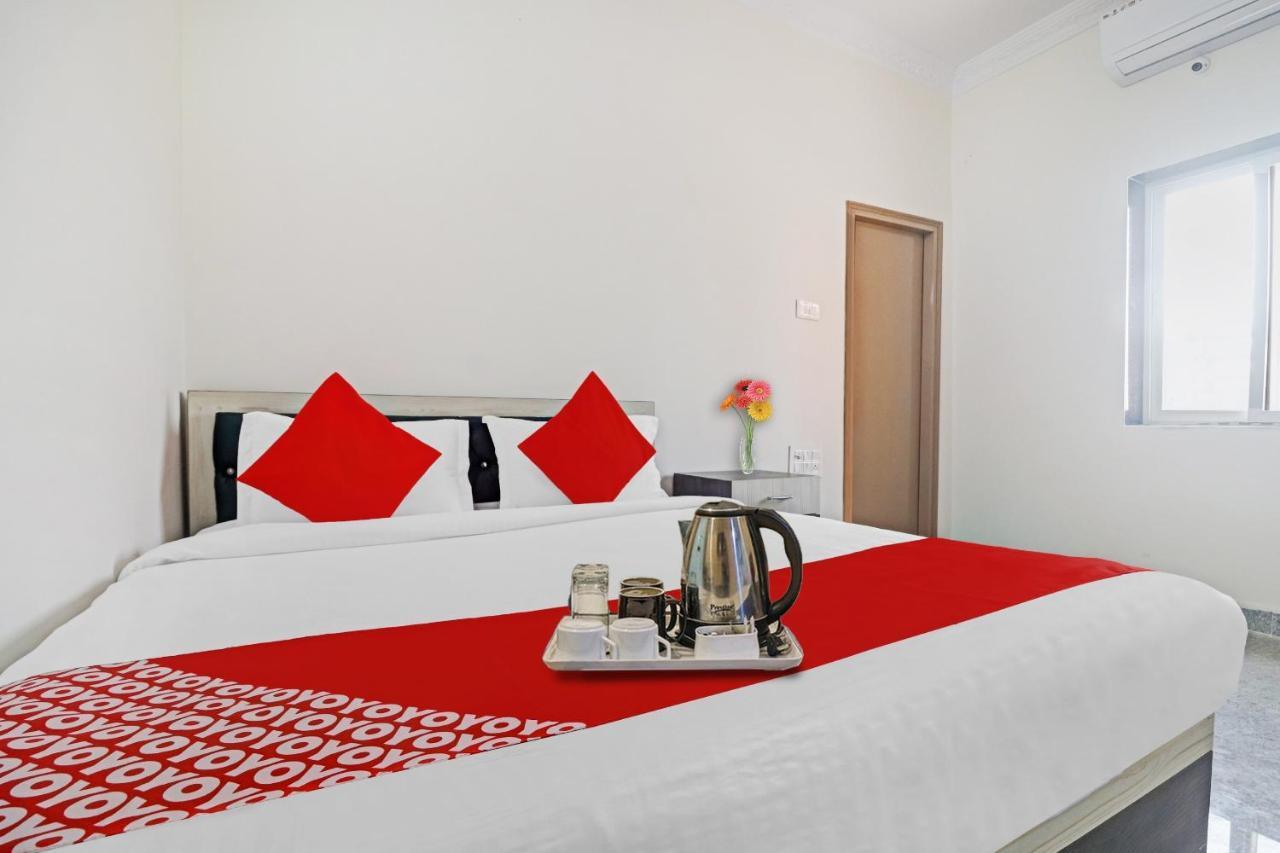Hotel O Gs International Near Anu Wine Shop 샴샤바드 외부 사진